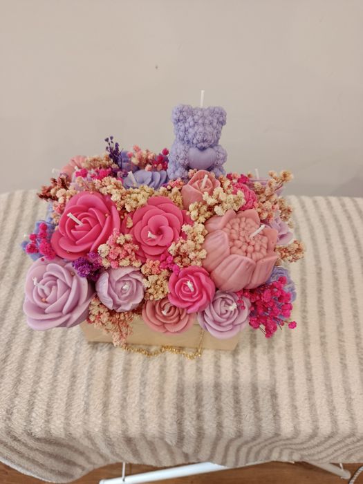 Box świec sojowych w eleganckiej torebce