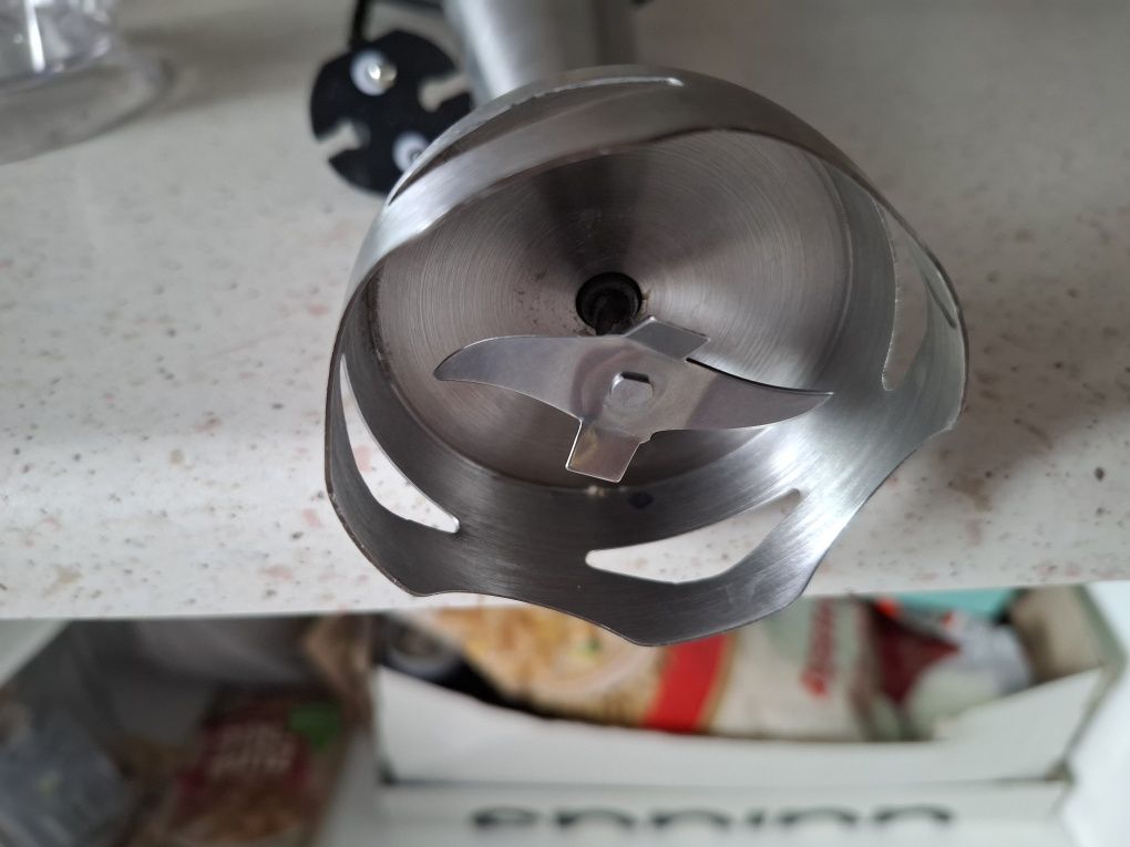 Blender caly zestaw jak nowy 1000w