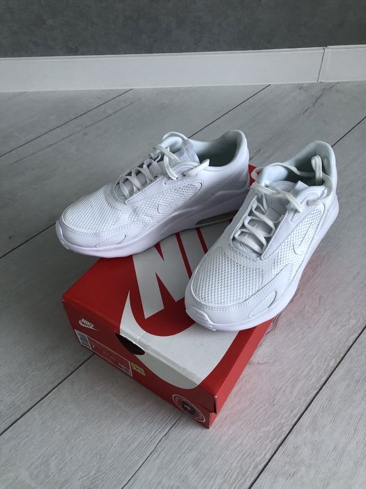 Кроссовки Nike