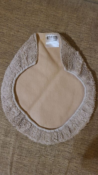 М'якенький чохол на кришку унітаза