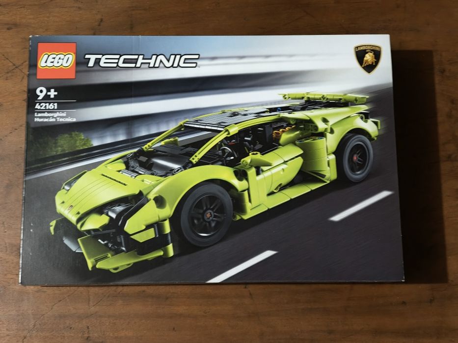 LEGO Technic Lamborghini Huracán