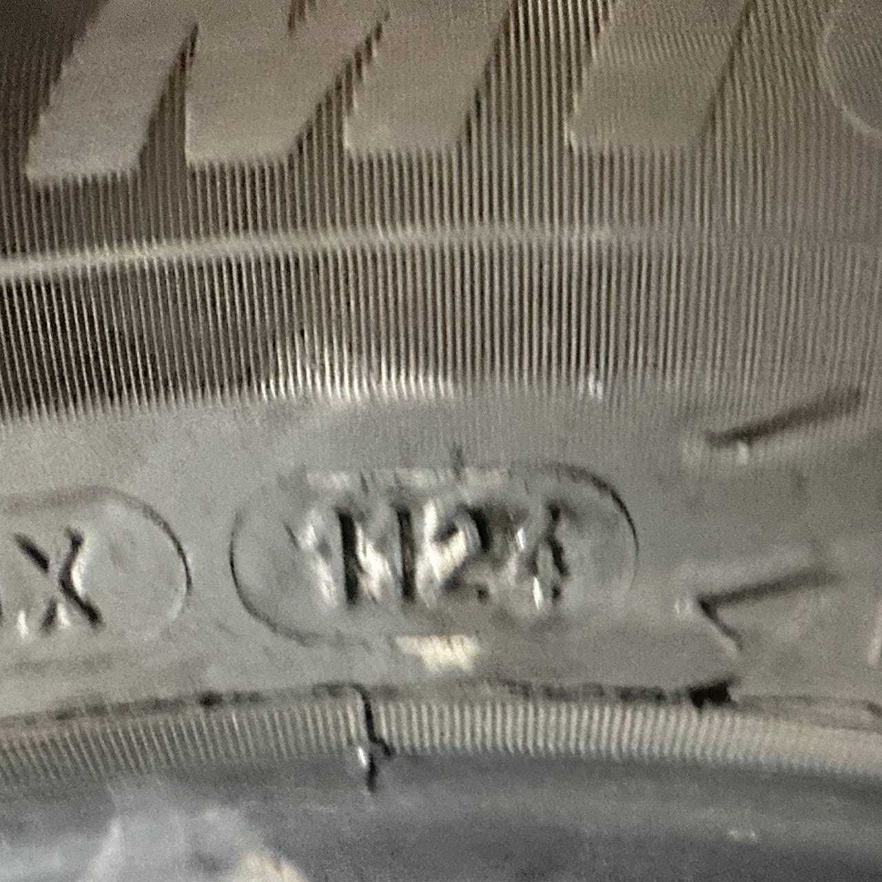 Зимові шини 205 55 R 16 Michelin