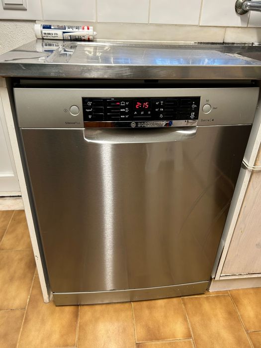 Máquina de lavar louça/ Bosch