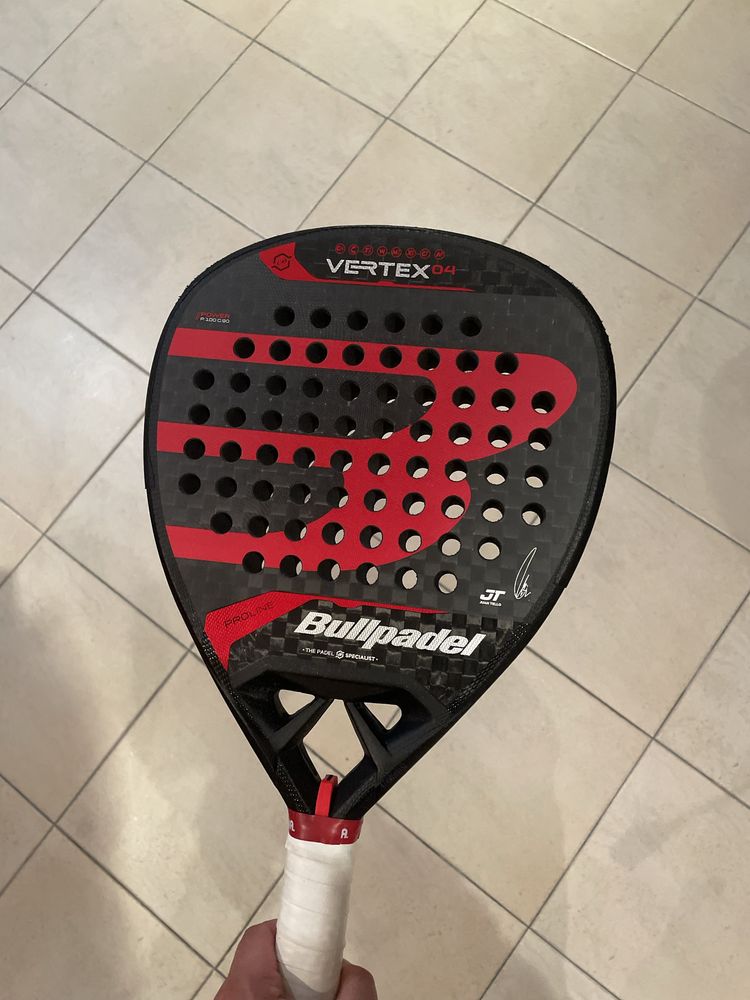 Bullpadel Vertex 04 2024