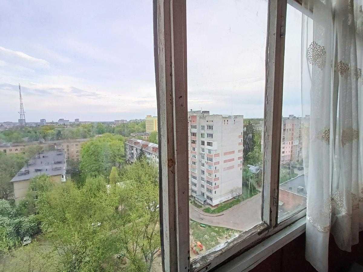 Продаж 2-кімн квартири 52 м2 в центрі, неподалік ЦУМу (Мегацентр).