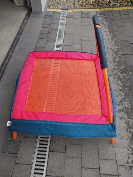 Sprzedam mini trampoline dzieciecą