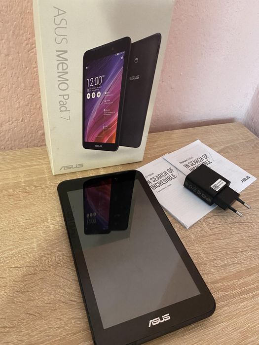 Планшет у гарному стані - Asus Memo Pad 7 K01A