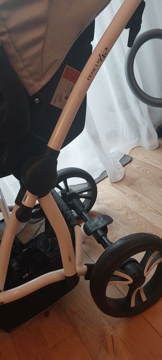Sprzedam wózek Bebetto 42. 3 w 1. Dla bliźniaków.