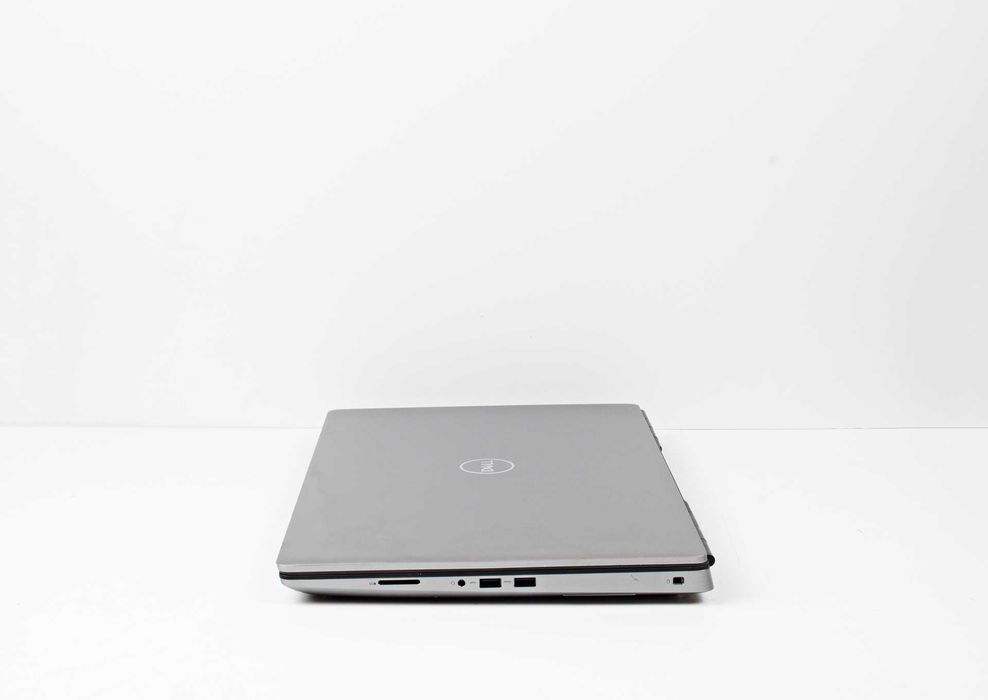 Dell Precision 7750 Core i7-10750H/ RAM 32Gb/ SSD 512Gb/ RTX 4000 8Gb