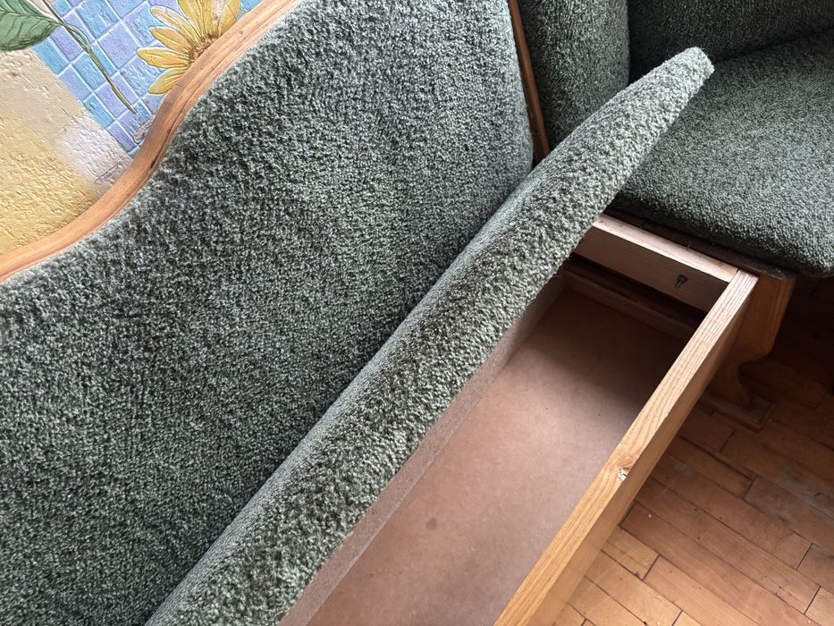 Куток кухонний, стіл кухонний, мʼякі меблі на кухню