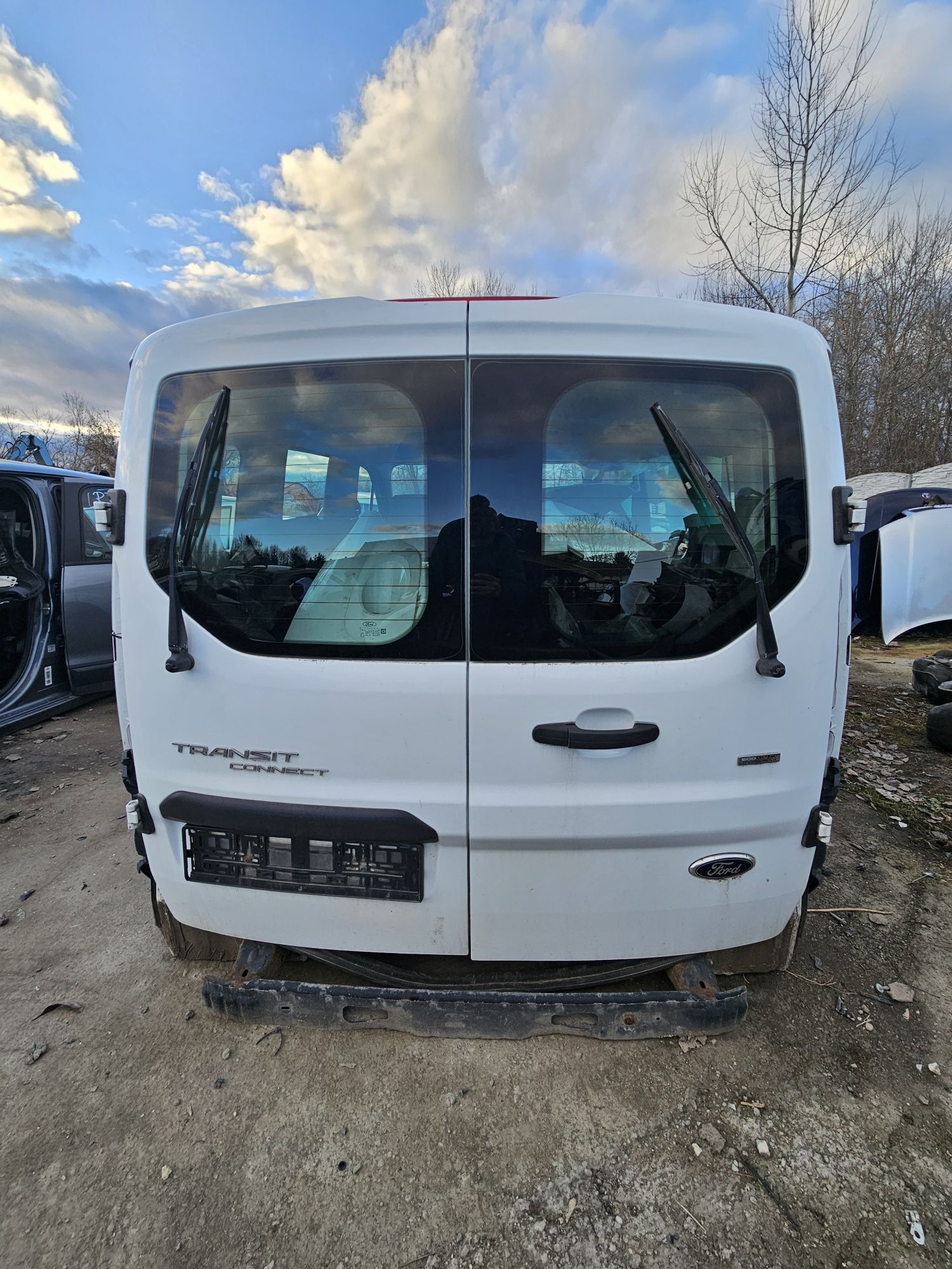 Ford Transit Connect mk2 drzwi tylne skrzydełka kompletne