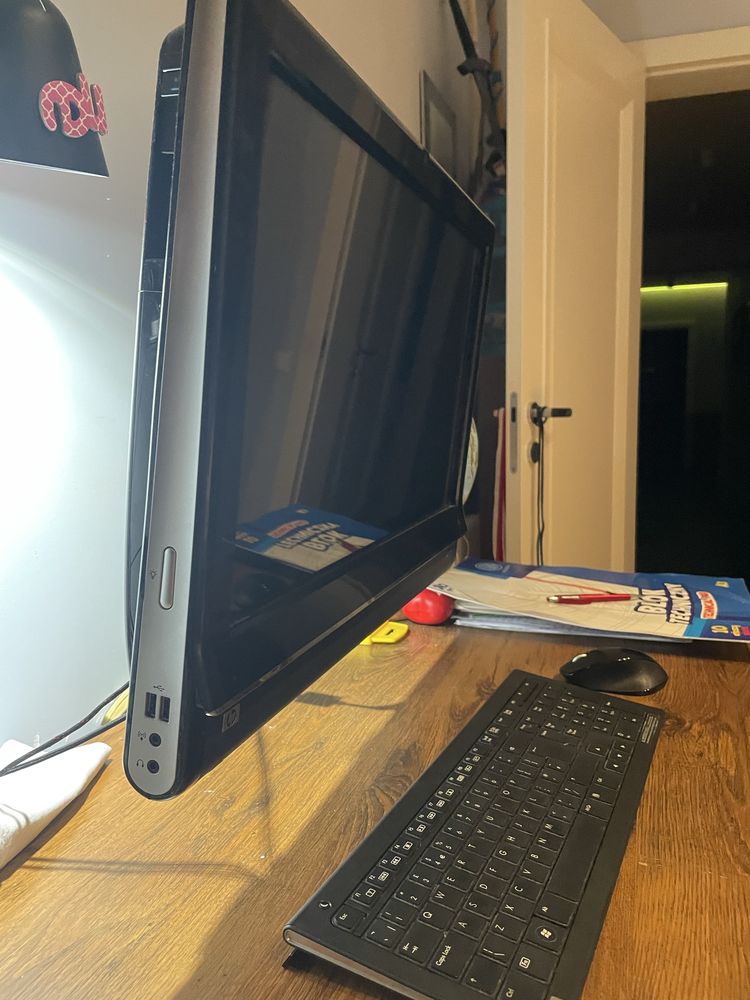 HP TouchSmart 600 AiO PC