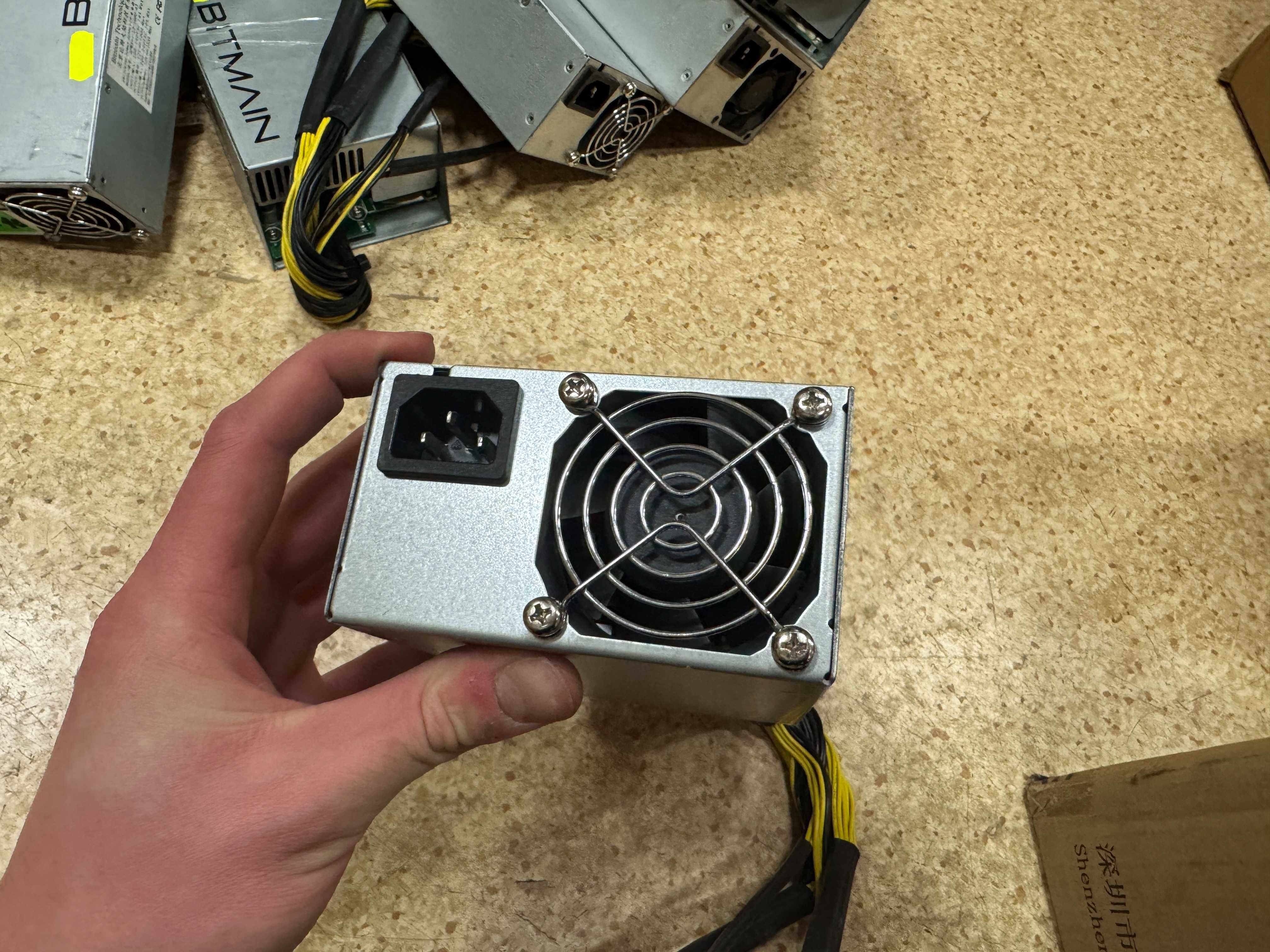 Гарантія! Б/в Блоки Bitmain APW3++ 1600 Вт для Asic Antminer S9, L3+