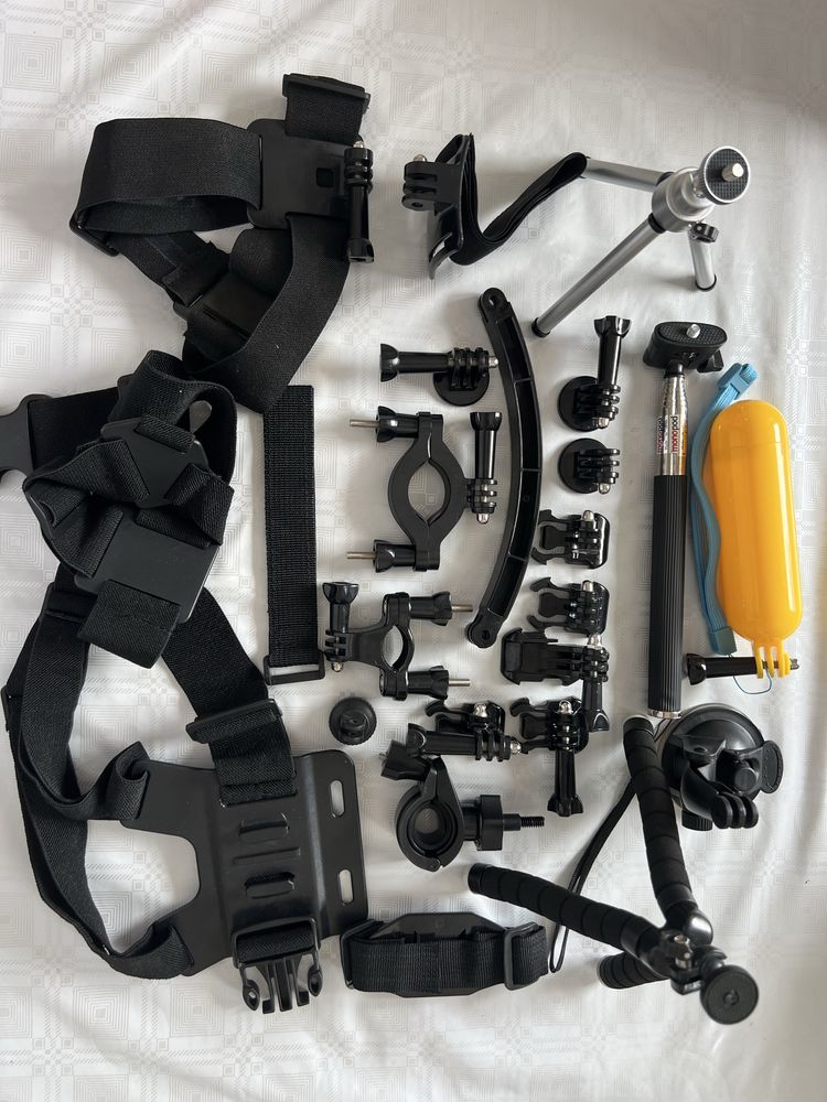 Kamera GoPro Black 7 akcesoria.
