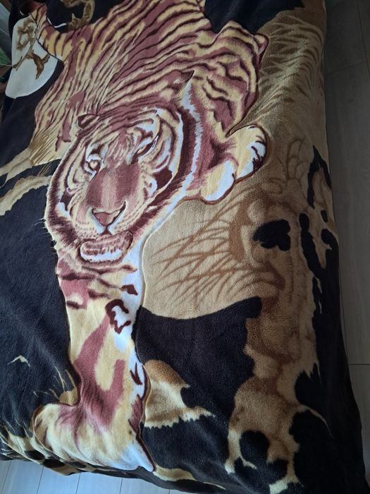 Продам двоспальні пледи дуже теплі