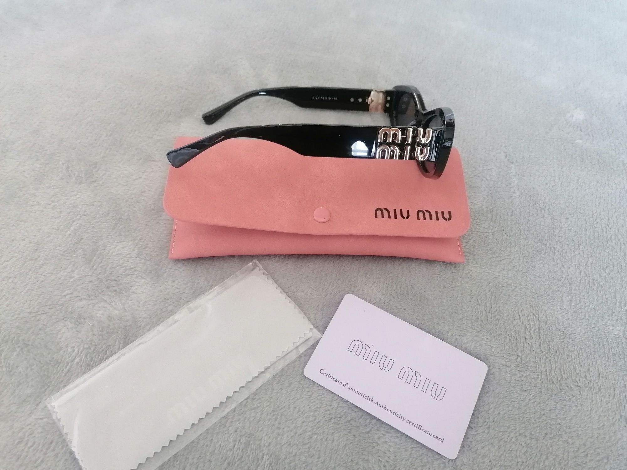 Oculos de sol Miu Miu