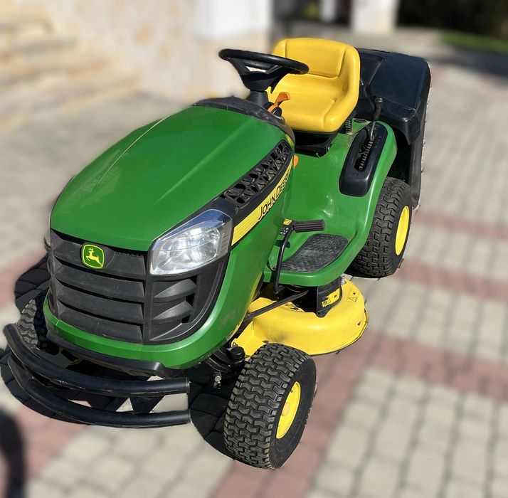 Traktorek/Kosiarka John Deere x135R