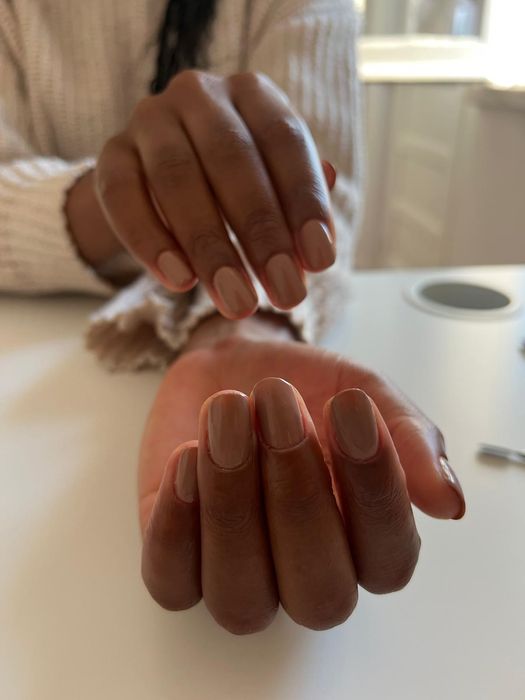 Gelinho e banho de gel