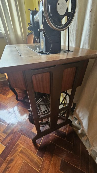 Maquina de costura Olivia