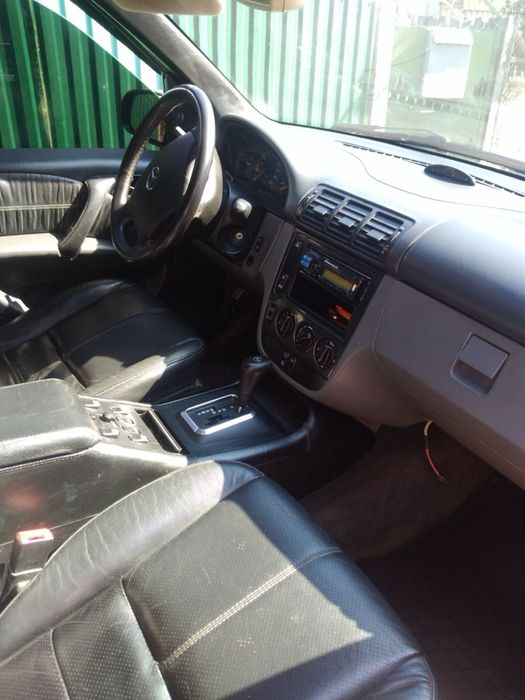 Mercedes-Benz ML 320