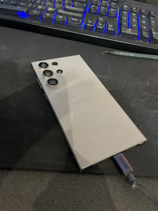 Samsung Galaxy s24 Ultra