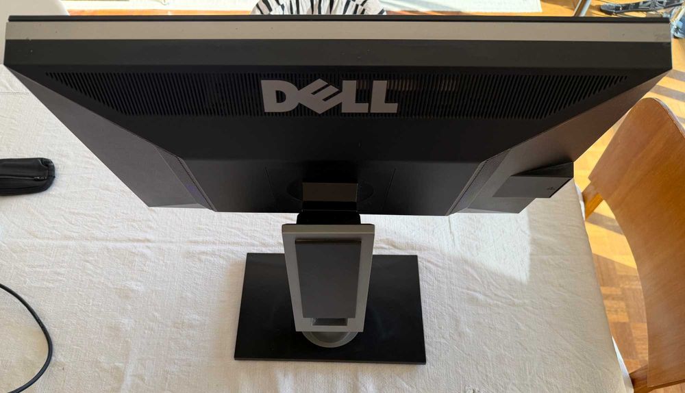 Monitor Dell 2209WA