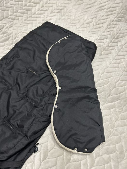 Теплий конверт з муфтою і рукавичками