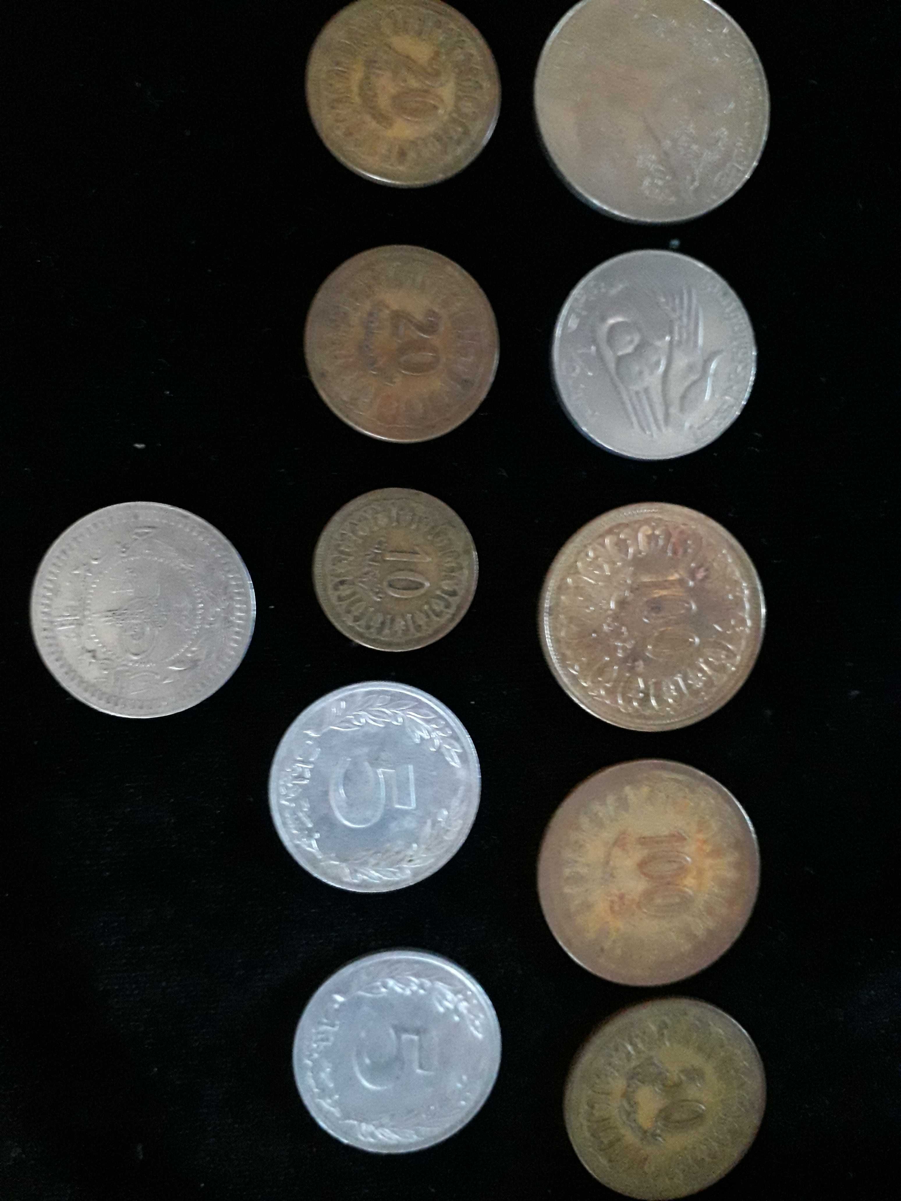 монеты Туниса, Италии 90-х