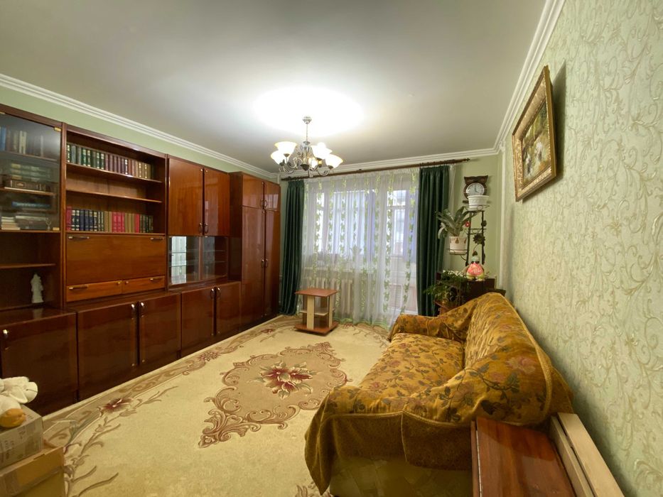 3-кімн. квартира поруч з ТЦ "DEPOt"