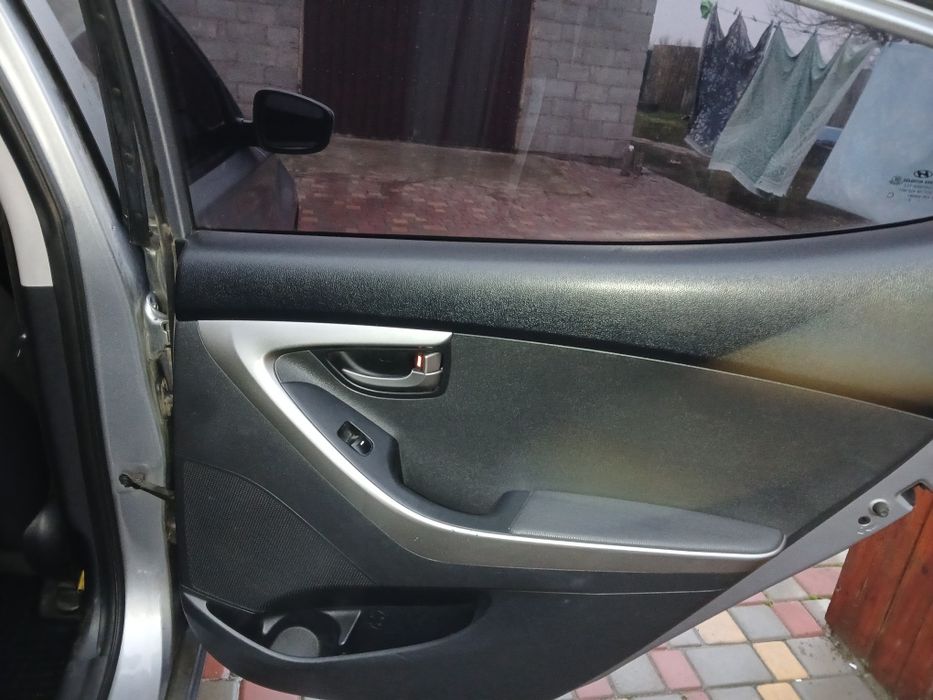 Хюндай элантра  продам