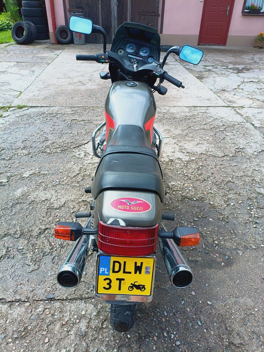 Moto Guzzi v35 zarejestrowany na zabytek