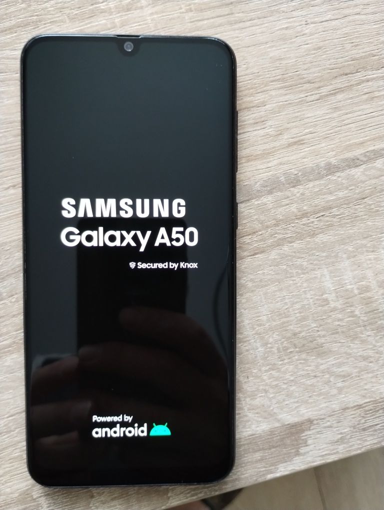 Samsung a50, 4/128GB, czarny, 100% sprawny