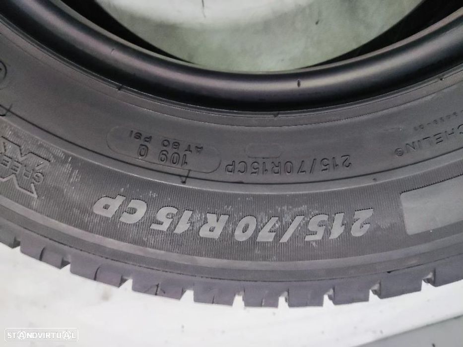2 pneus semi novos 215-70r15 michelin - oferta dos portes 90 EUROS