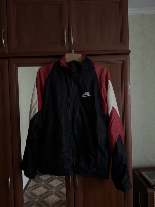 Ретро куртка Nike - оригінал