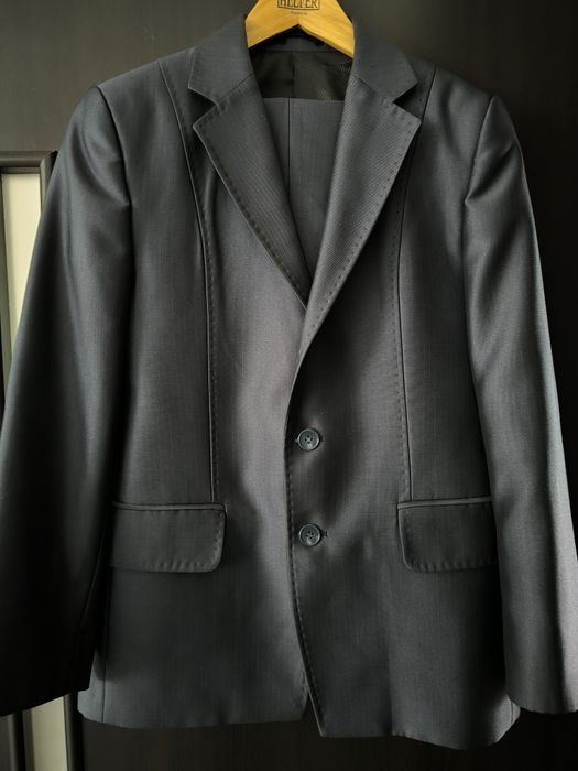 Продам дитячий брючний костюм