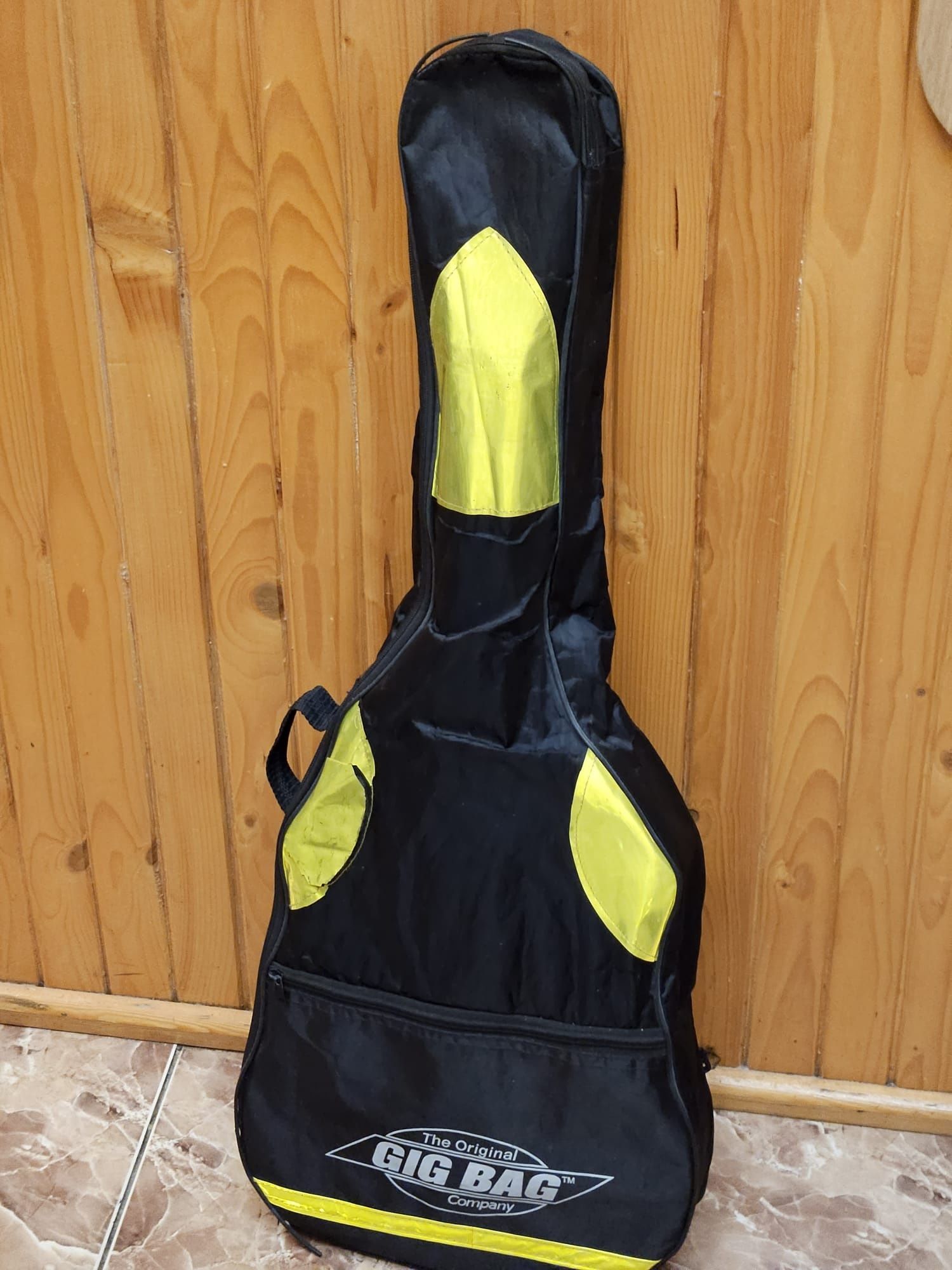 Gitara do nauki dobrej jakości
