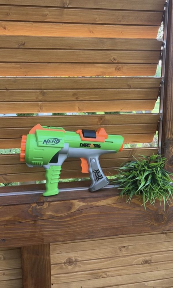 Pistolet Nerf Dart Tag + 10 strzałek