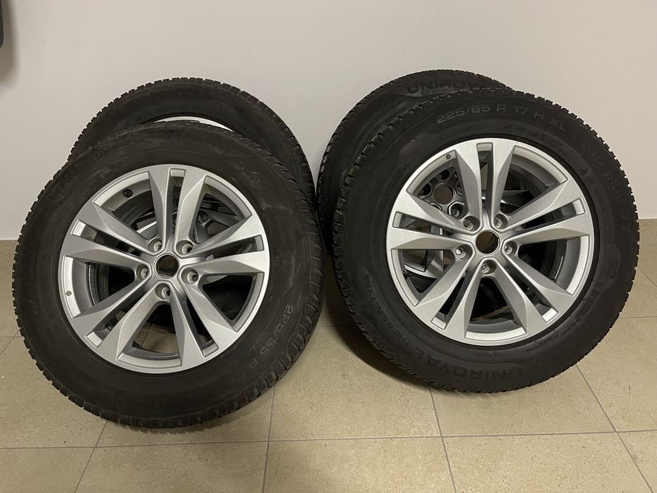 Renault Koleos II Uniroyal MS Plus 77 225/65R17 106H + felgi alu