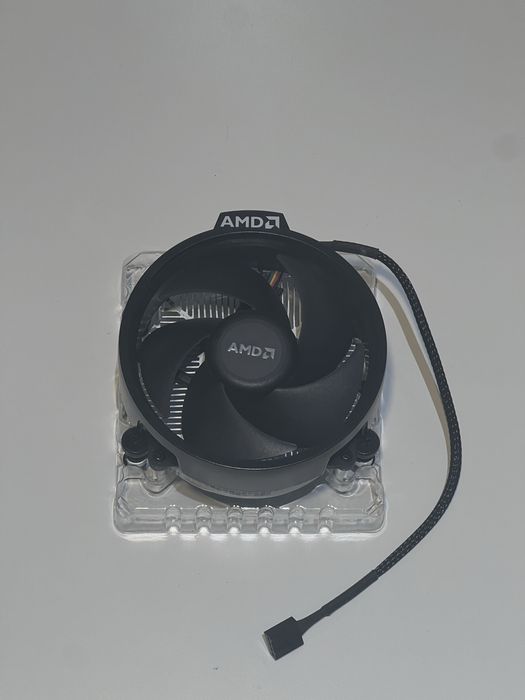Air cooler AMD Wraith Spire - Original