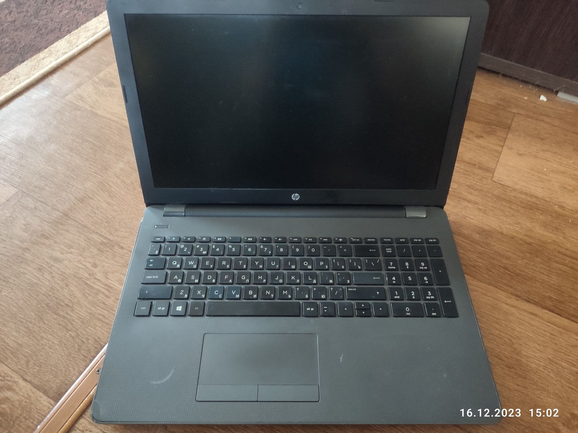 Ноутбук hp250 g6