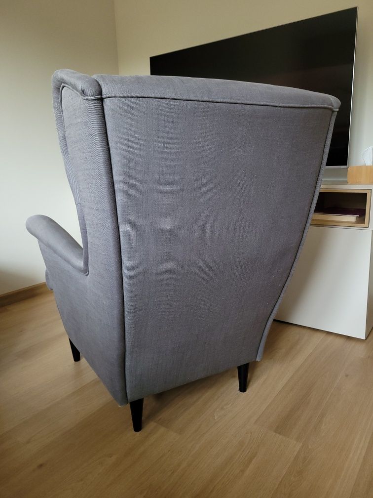 Fotel Ikea STRANDMON uszak