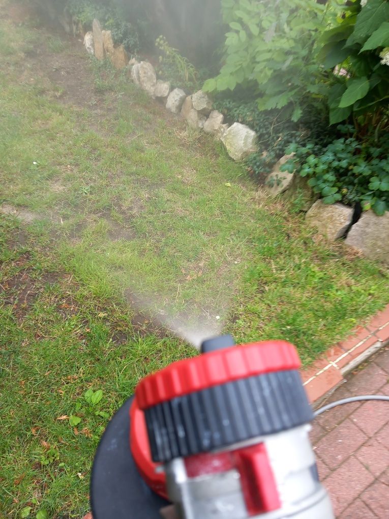 Pistolet agregat do malowania Erbauer 800 W