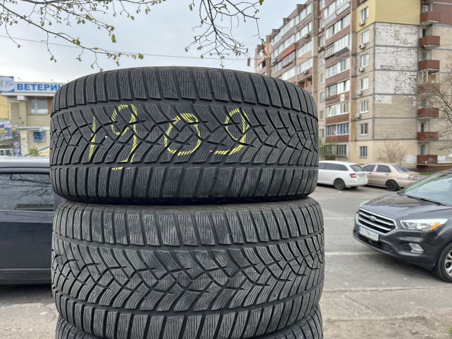 Зимова гума 275/40/21