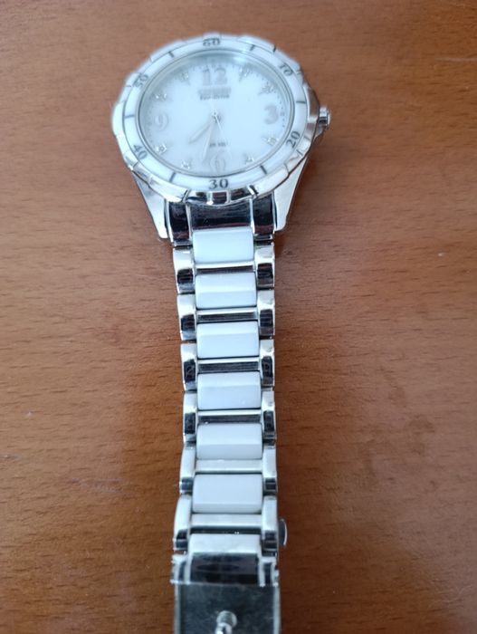 Relógio Citizen Eco Drive porcelana
