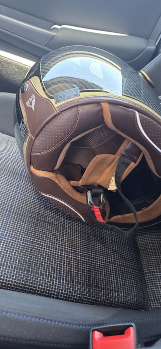 Capacete 100% carbono 2 viseiras