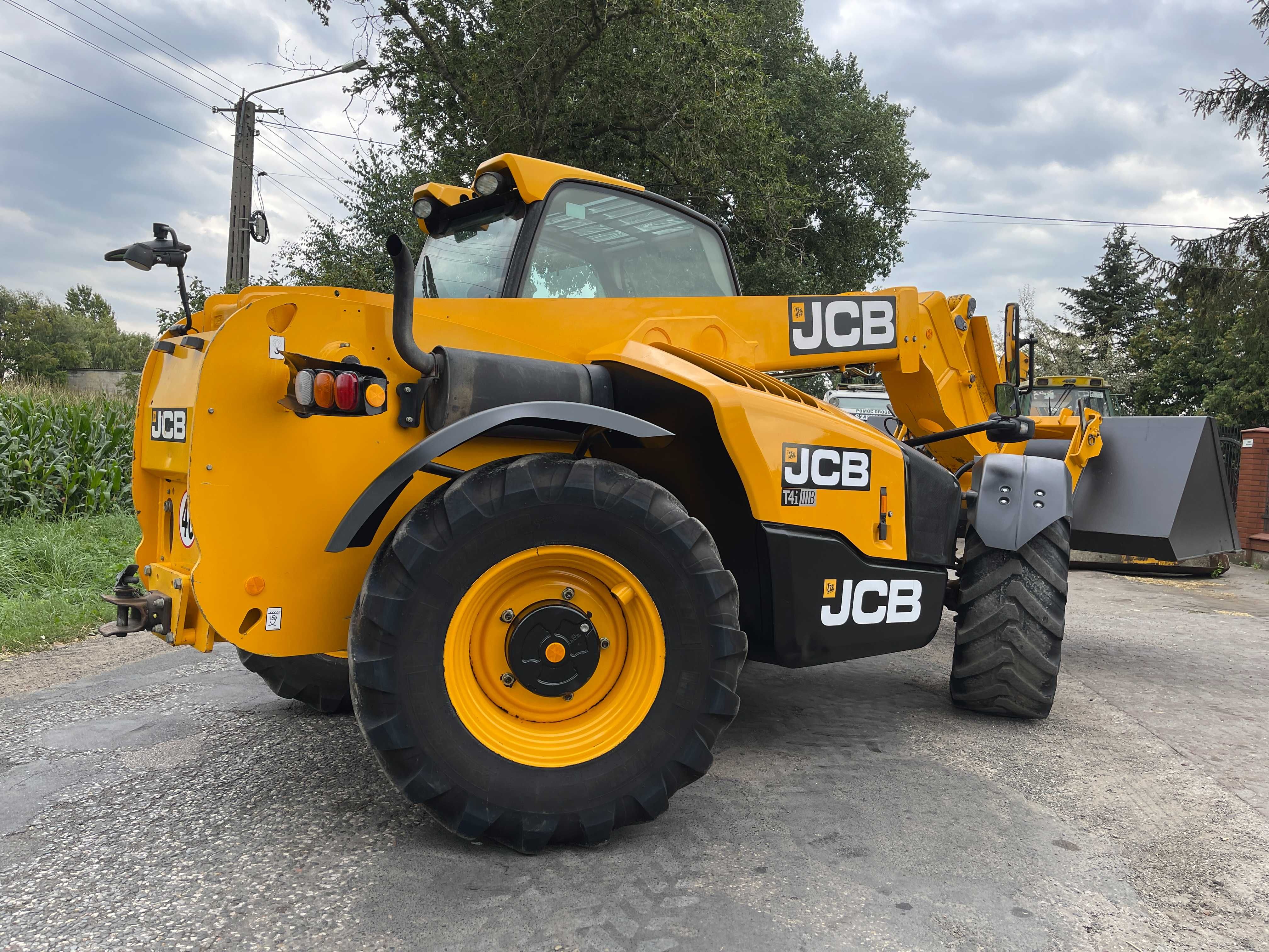 Ładowarka teleskopowa Jcb 531-70 AGRI_2015 ROK_Bardzo ładna_7 Metrów