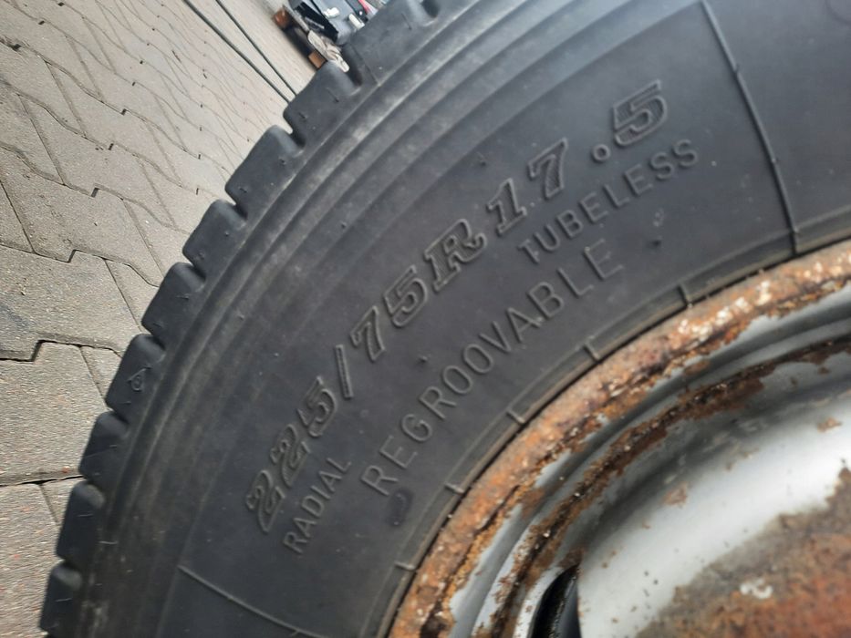 Opony koła tył Dunlop SP 444 225/75 R 17.5