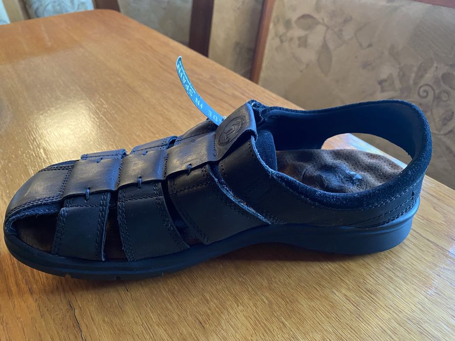 Босоніжки для чоловіка