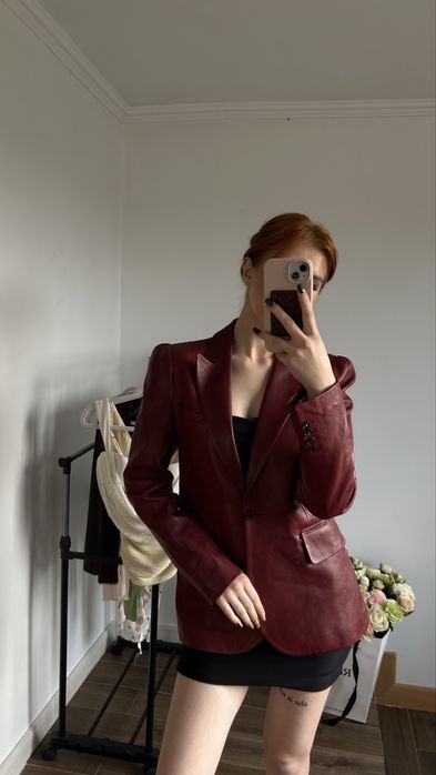 Оригінальний піджак Tommy x Zendaya