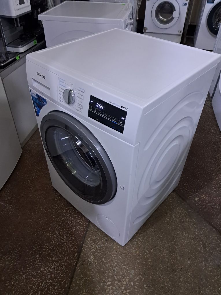 Стиральная машина с сушкой Siemens WD15G443 iQ500